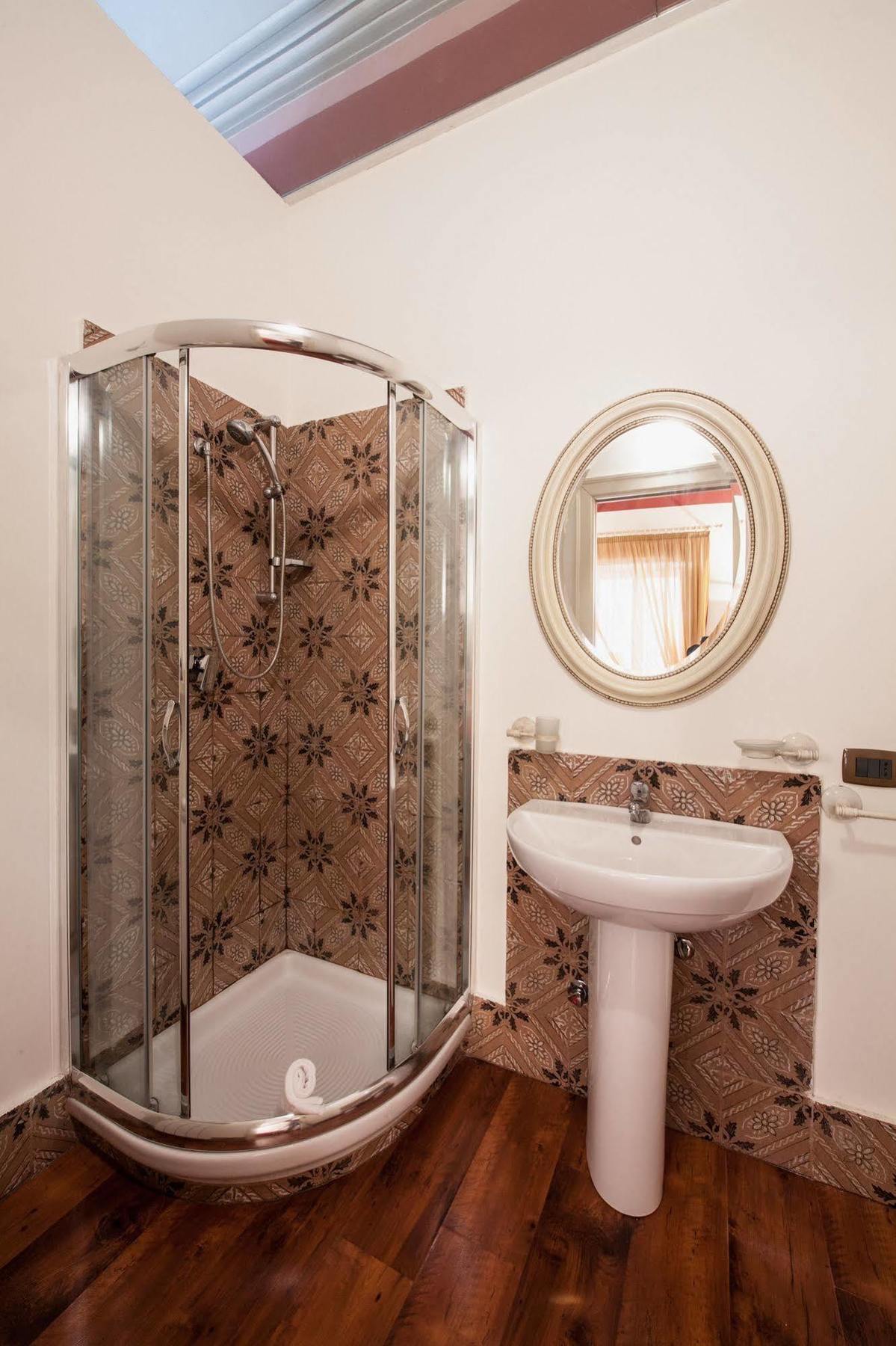Garibaldi 61 Guest house 3*